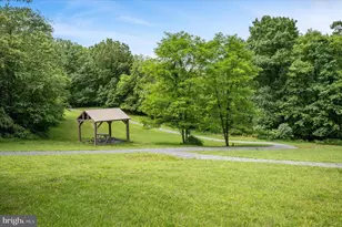 400 Lakeview Dr, Cross Junction, VA 22625 - Photo 72