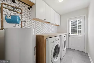 400 Lakeview Drive, Cross Junction, VA 22625 - Photo 20