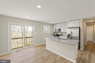 231 Winchester Dr, Winchester, VA 22602 - Photo 6