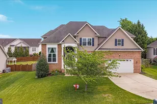 146 Darby Dr, Winchester, VA 22602 - Photo 2
