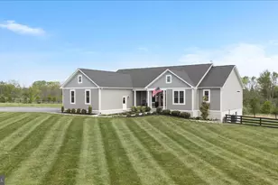1015 Redbud, Winchester, VA 22603 - Photo 4