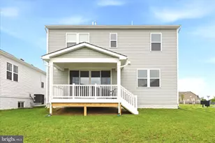 104 Lenore Ln, Winchester, VA 22602 - Photo 2