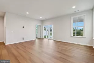 104 Zinnia Ln, Winchester, VA 22603 - Photo 10