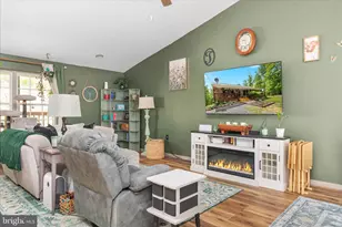 617 Fox Trail, Winchester, VA 22602 - Photo 6