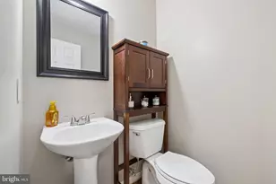 102 Fortress Dr, Winchester, VA 22603 - Photo 16