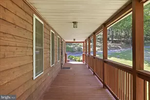 323 S Timber Ridge Rd, Cross Junction, VA 22625 - Photo 16