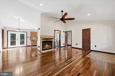 323 S Timber Ridge Road, Cross Junction, VA 22625 - Photo 18