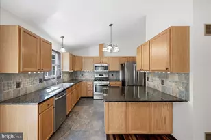 323 S Timber Ridge Rd, Cross Junction, VA 22625 - Photo 26