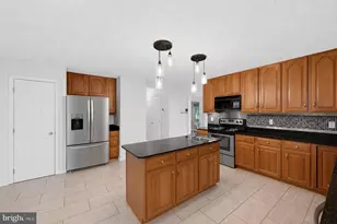 237 Asbury Rd, Winchester, VA 22602 - Photo 4