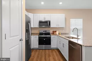 112 Hopi Pl, Winchester, VA 22602 - Photo 10
