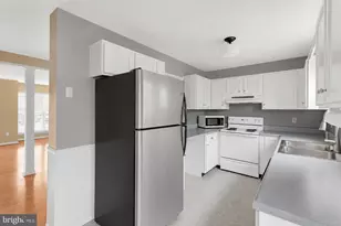 112 Chatham Square, Winchester, VA 22601 - Photo 4