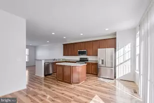 117 Gristmill Ct, Stephenson, VA 22656 - Photo 2