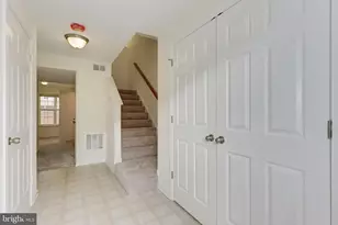 119 Monticello Square, Winchester, VA 22602 - Photo 2