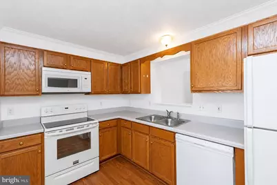 304 Chatham Square, Winchester, VA 22601 - Photo 8