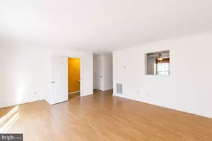 304 Chatham Square, Winchester, VA 22601 - Photo 12
