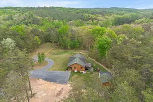 140 Pine Tree Ct, Gore, VA 22637 - Photo 12
