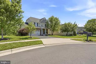 134 Atlantis Ln, Lake Frederick, VA 22630 - Photo 2