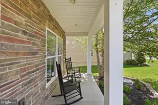 134 Atlantis Ln, Lake Frederick, VA 22630 - Photo 4