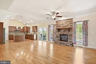 107 Harold Ct, Winchester, VA 22602 - Photo 8