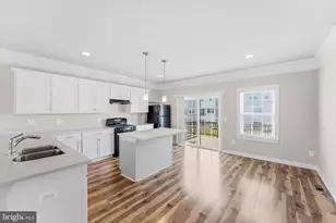 226 Parkland Dr, Stephenson, VA 22656 - Photo 8