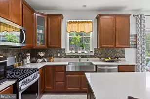 111 Sovereign Ct, Winchester, VA 22602 - Photo 8