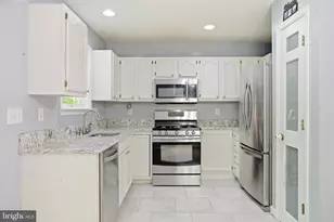 902 Enfield Dr, Winchester, VA 22602 - Photo 8