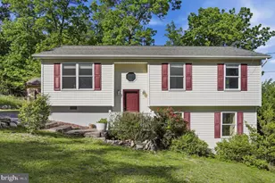 902 Enfield Dr, Winchester, VA 22602 - Photo 2