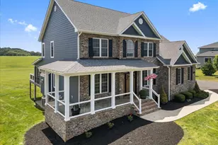121 Nittany S Wy, Stephens City, VA 22655 - Photo 4