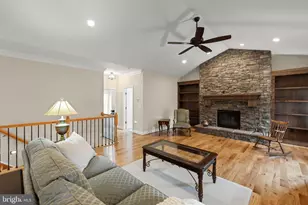 135 Kinross Dr, Winchester, VA 22602 - Photo 6