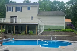 148 Arklow Dr, Cross Junction, VA 22625 - Photo 1