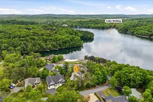 514 Sleigh Dr, Cross Junction, VA 22625 - Photo 6