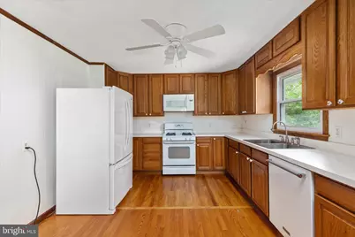 110 Erie Trl, Winchester, VA 22602 - Photo 8