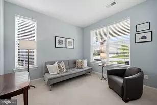 122 Foam Flower Dr, Lake Frederick, VA 22630 - Photo 10
