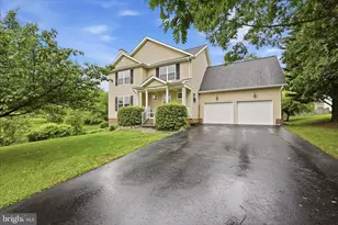 219 Bentley Ave, Winchester, VA 22602 - Photo 2