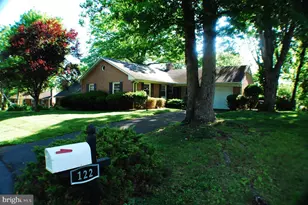 122 Armstrong Pl, Winchester, VA 22602 - Photo 4