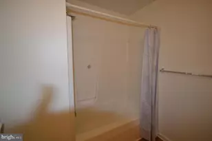 114 Providence Dr, Winchester, VA 22602 - Photo 8