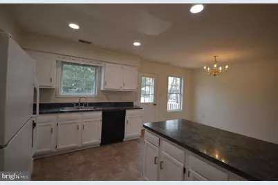 114 Providence Drive, Winchester, VA 22602 - Photo 4