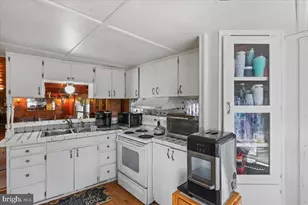 500 S Hayfield Rd, Winchester, VA 22602 - Photo 8