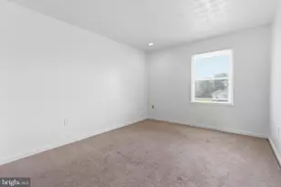 820 Locust St, Stephens City, VA 22655 - Photo 12