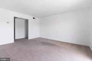820 Locust St, Stephens City, VA 22655 - Photo 6