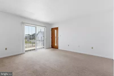 830 Locust Street #6, Stephens City, VA 22655 - Photo 4