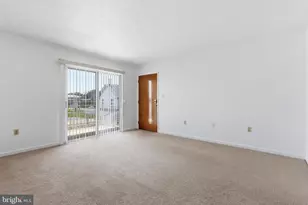 830 Locust St, Stephens City, VA 22655 - Photo 4