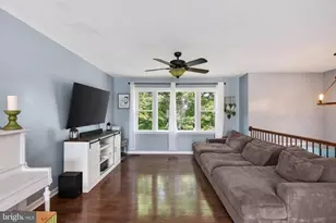 102 Cromwell Ct, Winchester, VA 22602 - Photo 8
