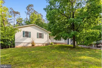 100 Woodlands Lane, Cross Junction, VA 22625 - Photo 2