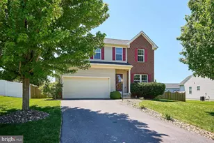 245 MacKenzie Ln, Stephenson, VA 22656 - Photo 2