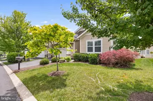 222 Grebe Dr, Lake Frederick, VA 22630 - Photo 2