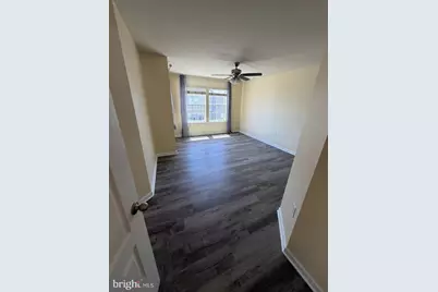 180 Schramm, Stephens City, VA 22655 - Photo 6