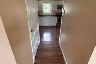 1050 Filbert St, Stephens City, VA 22655 - Photo 4