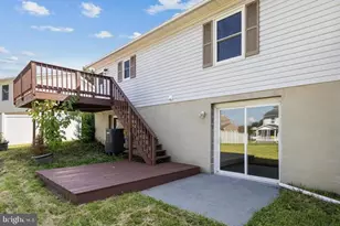 136 Nightingale Ave, Stephens City, VA 22655 - Photo 32