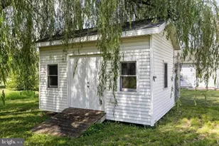 136 Nightingale Ave, Stephens City, VA 22655 - Photo 38